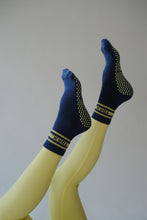 Load image into Gallery viewer, TDRX. Midi Sticky Socks
