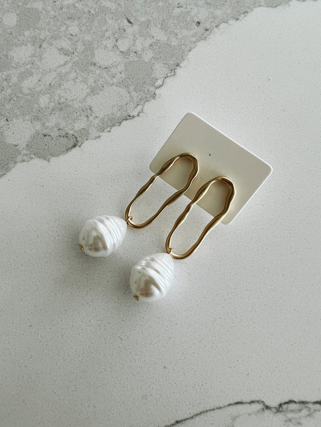 Azalea Hoop & Pearl Earrings